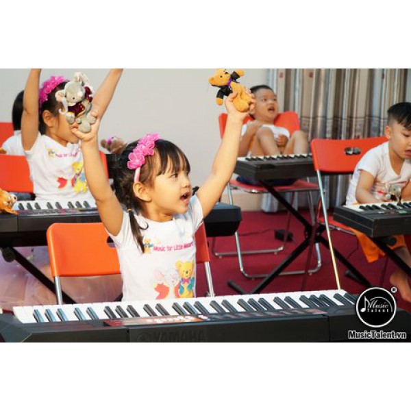 Kỹ năng cảm thụ âm nhạc cho trẻ trong trường Mầm Non